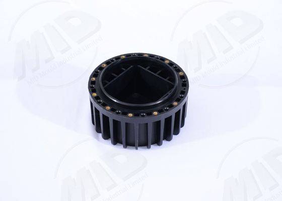 Heat Resistant Automotive Plastic Mould Durable Lightweight Car Parts Mould With Metal Inserts