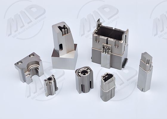 Polishing Precision Injection Mould 1 - 20 Cavities Customized Injection Moulds 800K Shots