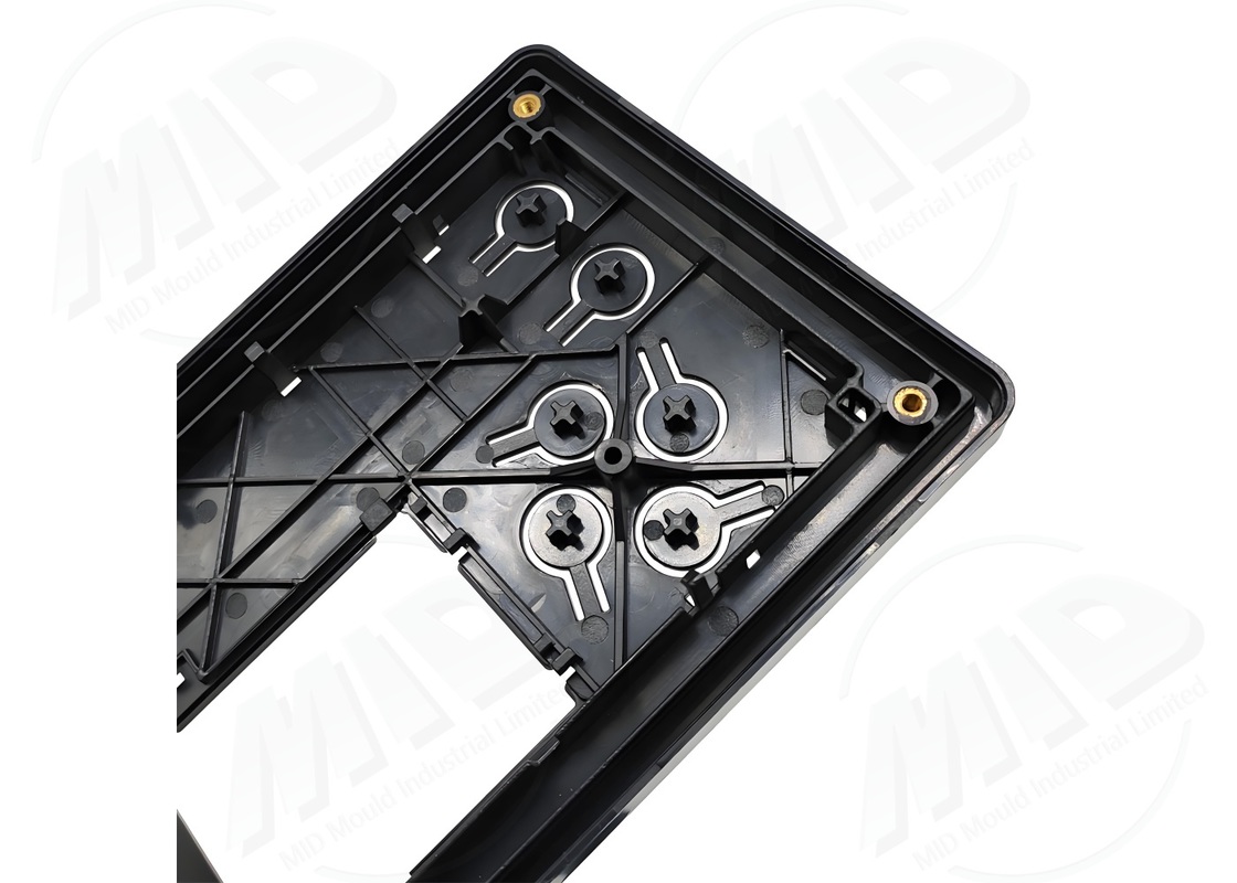 Corrosion Resistant Insert Molds 800K - 1.5M Shots Custom Metal Mold For Harsh Environments