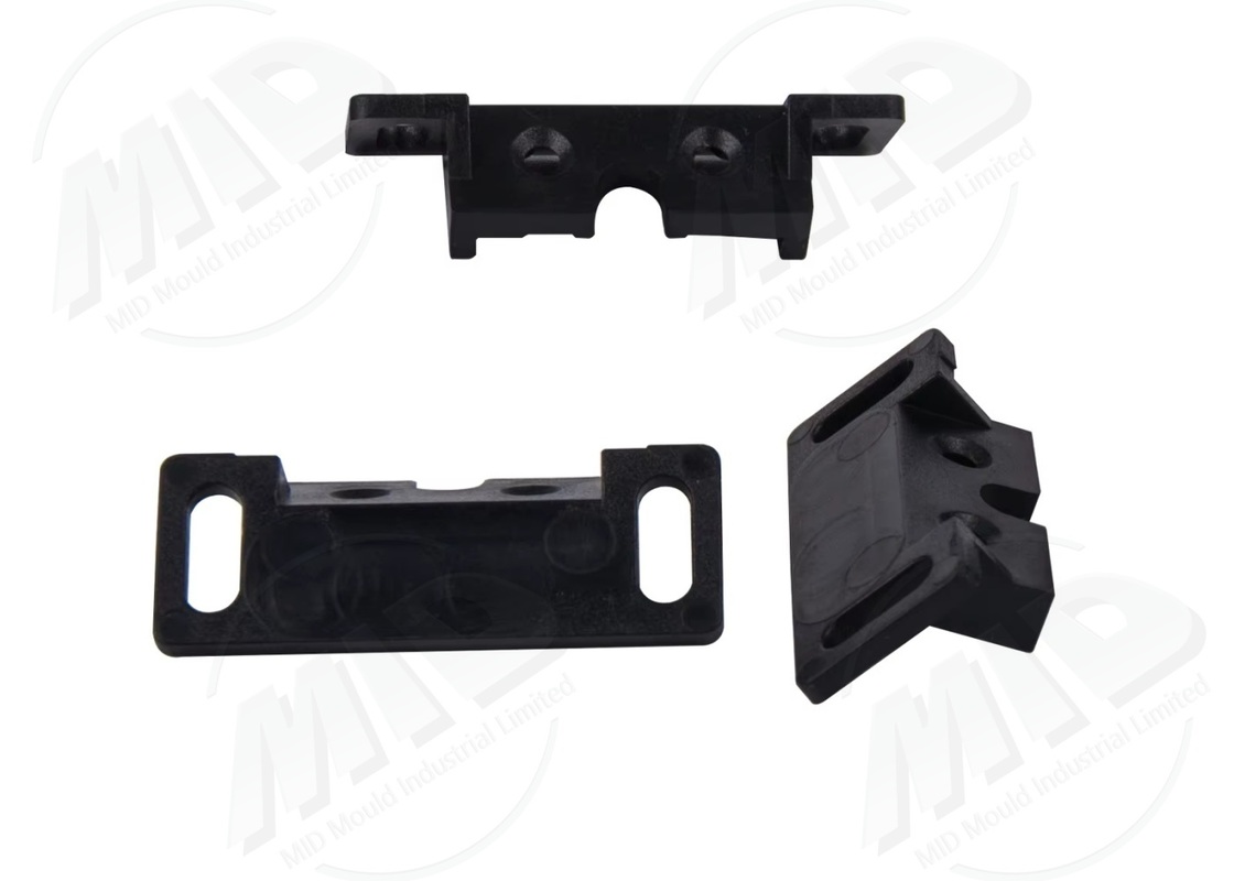 Custom EV Plastic Injection Molding Services 200000-1000000 Cycles