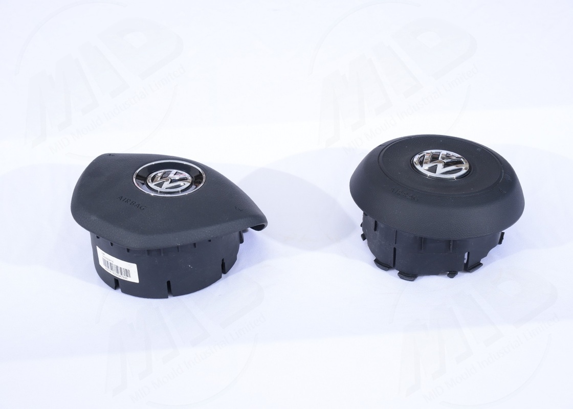 Automotive Steering Wheel Logo Mold PC ABS 300K Shots