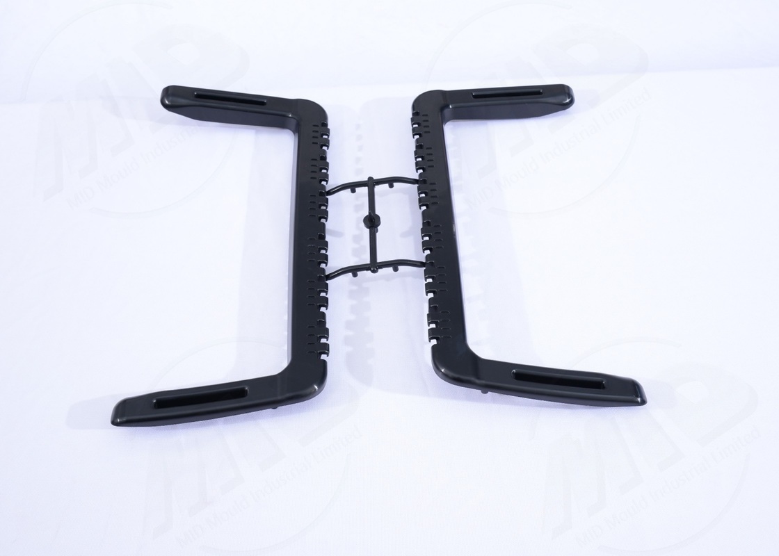 Multi Cavity Automotive Injection Molding Precision Automotive Plastic Parts Heat Resistant